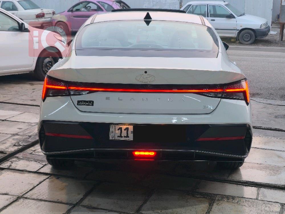 هيونداي النترا